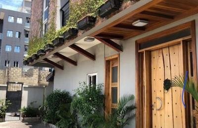 Stylish 1-Bedroom Apartment in Ikate